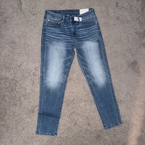 Men’s Trendy Faded Blue Jeans
